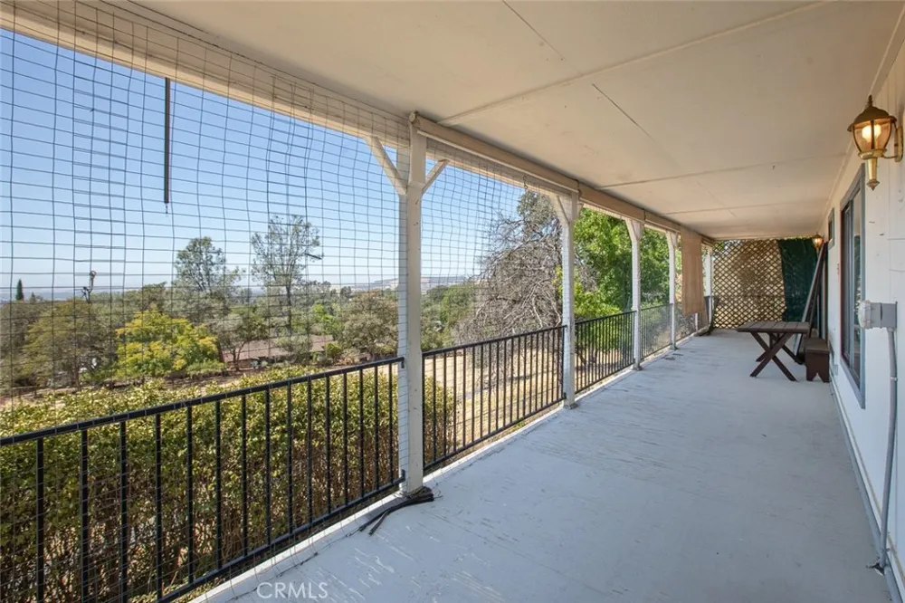 42 Greenbrier Oroville, CA 95966