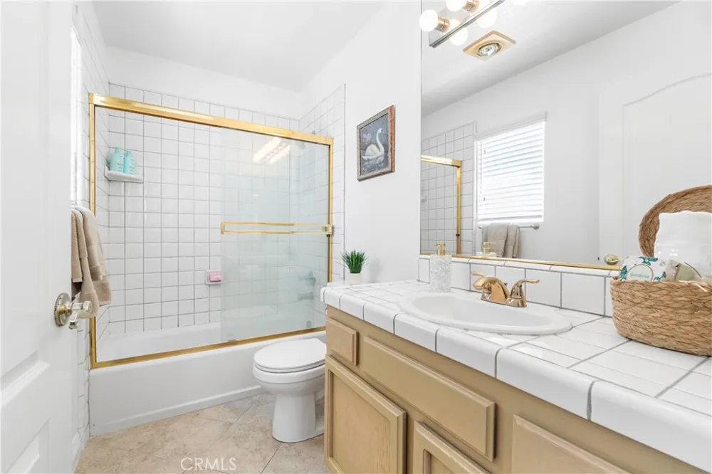 1252 W 22nd San Pedro, CA 90731