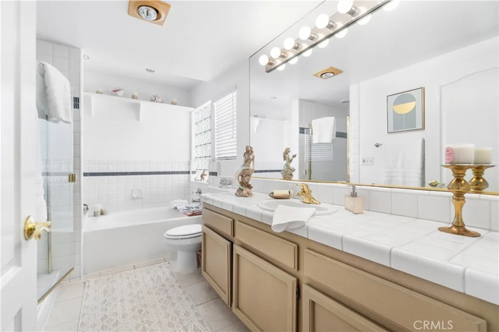 1252 W 22nd San Pedro, CA 90731
