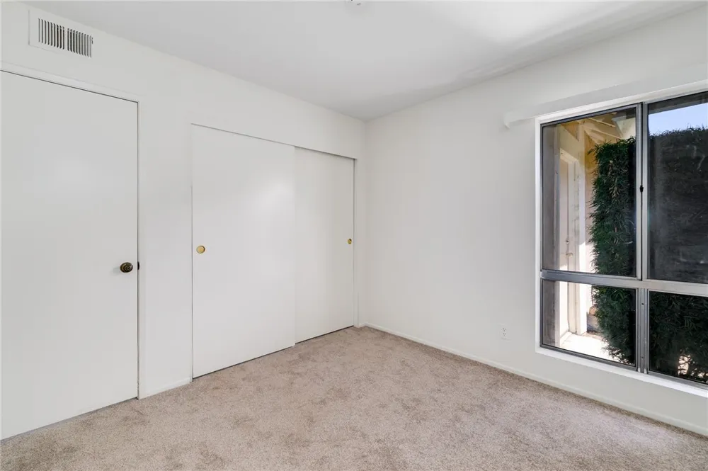12662 Thomas Court Grand Terrace, CA 92313
