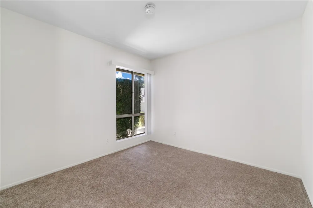 12662 Thomas Court Grand Terrace, CA 92313