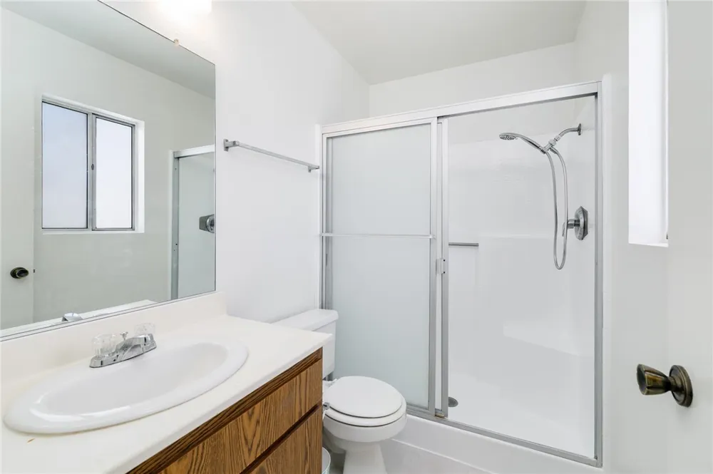 12662 Thomas Court Grand Terrace, CA 92313