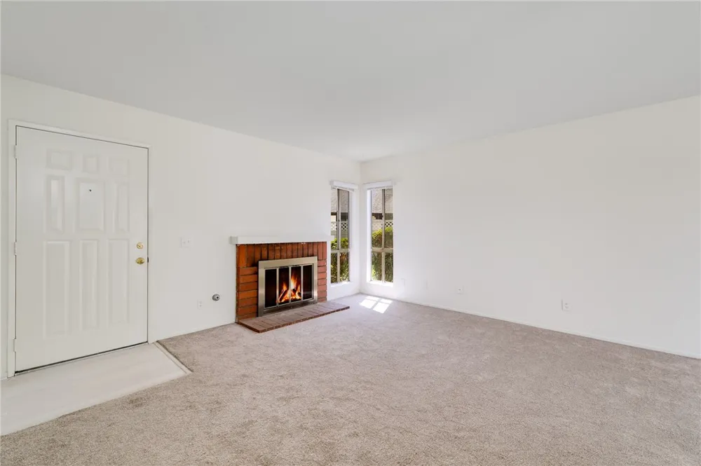 12662 Thomas Court Grand Terrace, CA 92313