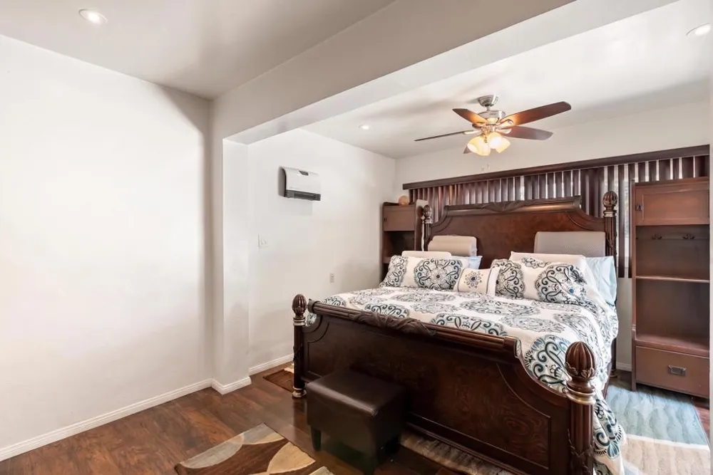 3030 Crane Street Lemon Grove, CA 91945