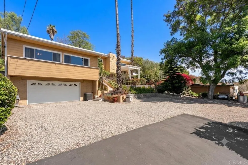 3030 Crane Street Lemon Grove, CA 91945