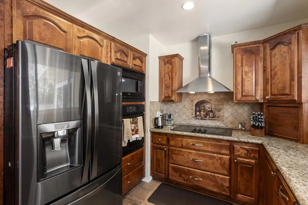 3030 Crane Street Lemon Grove, CA 91945