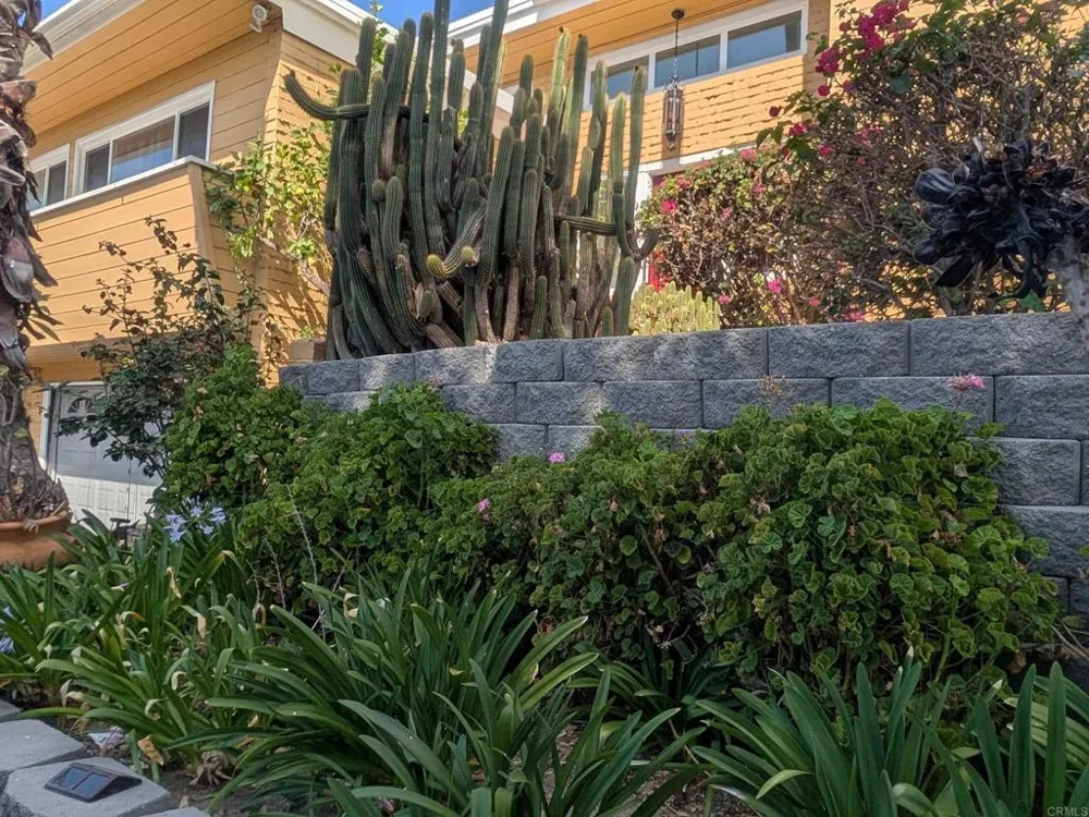 3030 Crane Street Lemon Grove, CA 91945