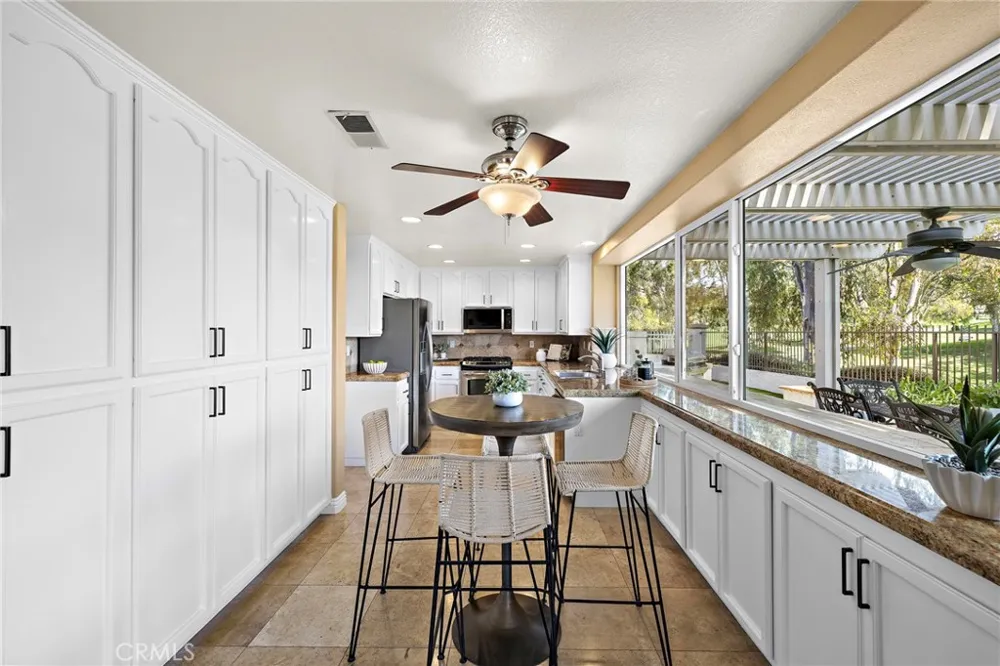 4 Reata Rancho Santa Margarita, CA 92688