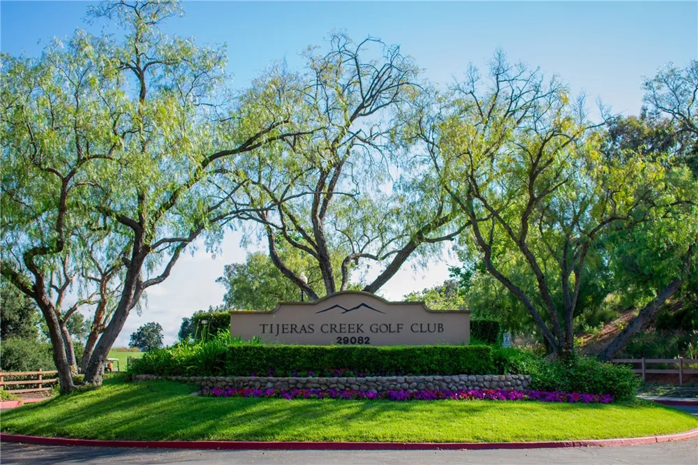 4 Reata Rancho Santa Margarita, CA 92688