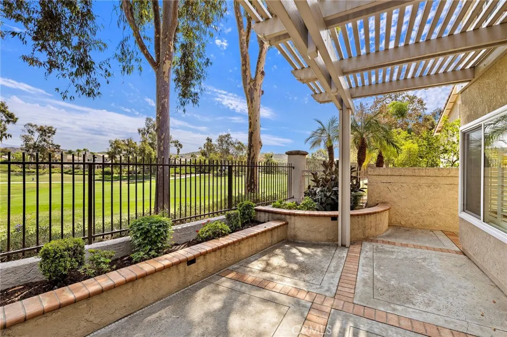 4 Reata Rancho Santa Margarita, CA 92688
