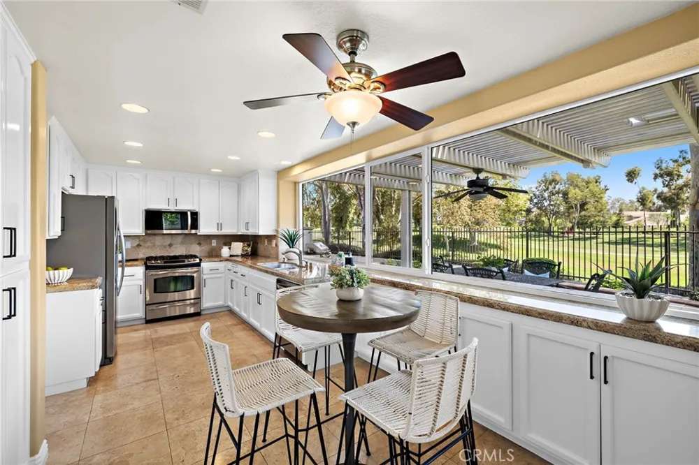 4 Reata Rancho Santa Margarita, CA 92688