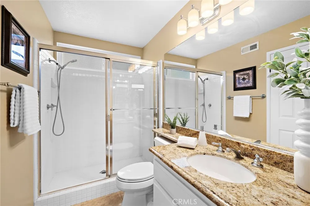 4 Reata Rancho Santa Margarita, CA 92688