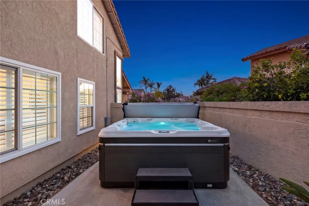 4 Reata Rancho Santa Margarita, CA 92688