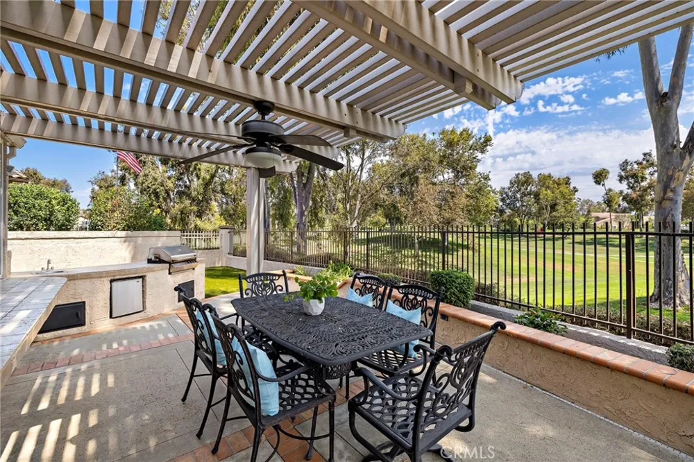 4 Reata Rancho Santa Margarita, CA 92688