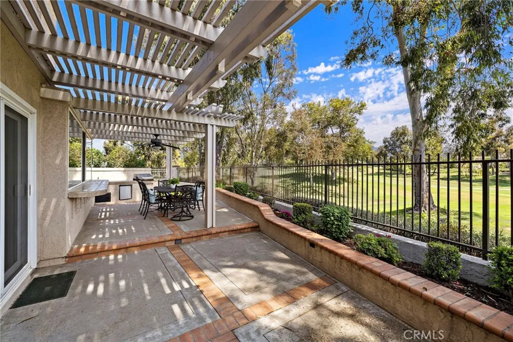 4 Reata Rancho Santa Margarita, CA 92688