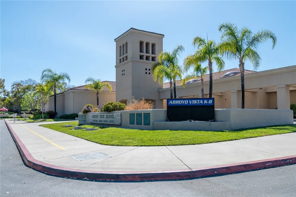 4 Reata Rancho Santa Margarita, CA 92688
