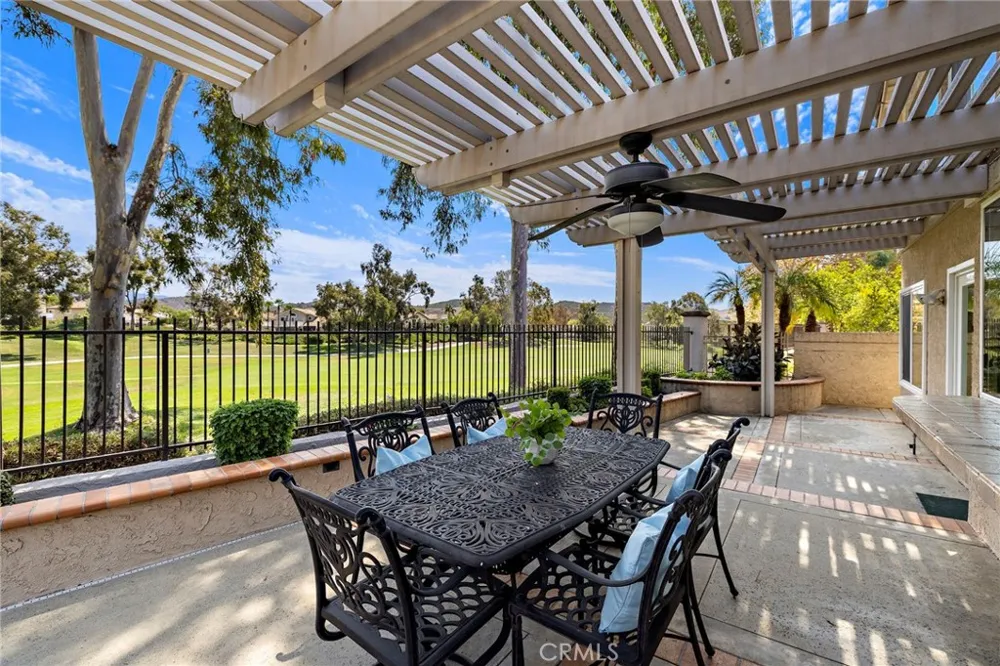 4 Reata Rancho Santa Margarita, CA 92688
