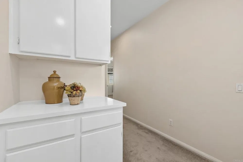 4121 Via Candidiz #42 San Diego, CA 92130