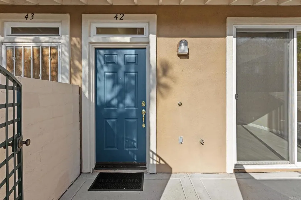 4121 Via Candidiz #42 San Diego, CA 92130