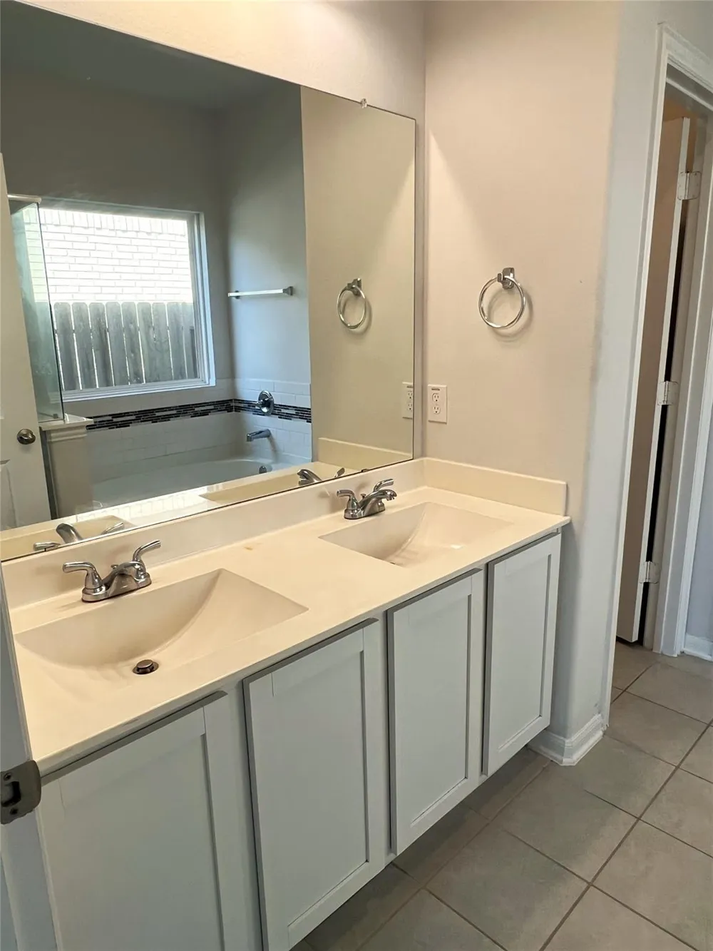14302 Beach Pine Trail Crosby, TX 77532