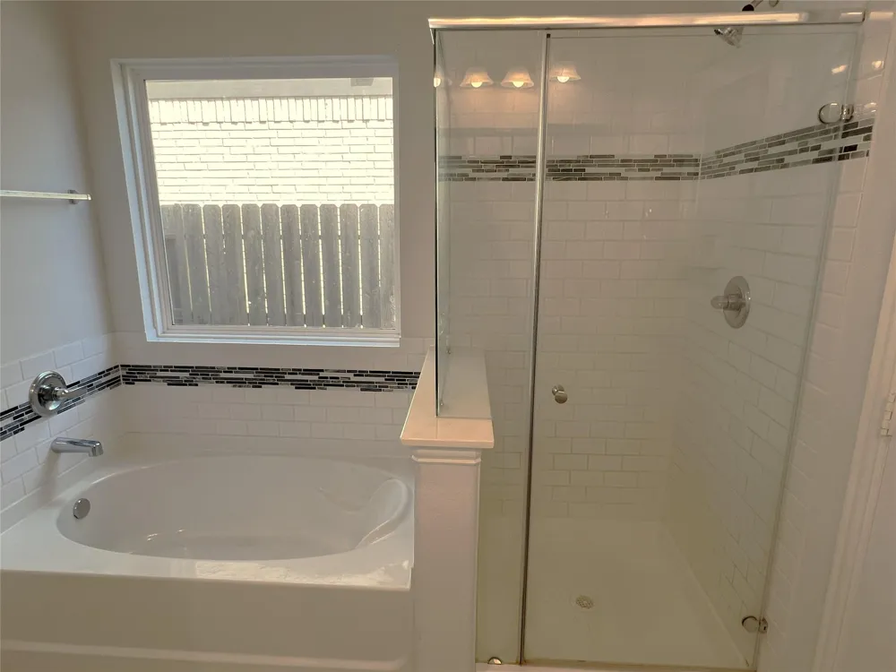 14302 Beach Pine Trail Crosby, TX 77532