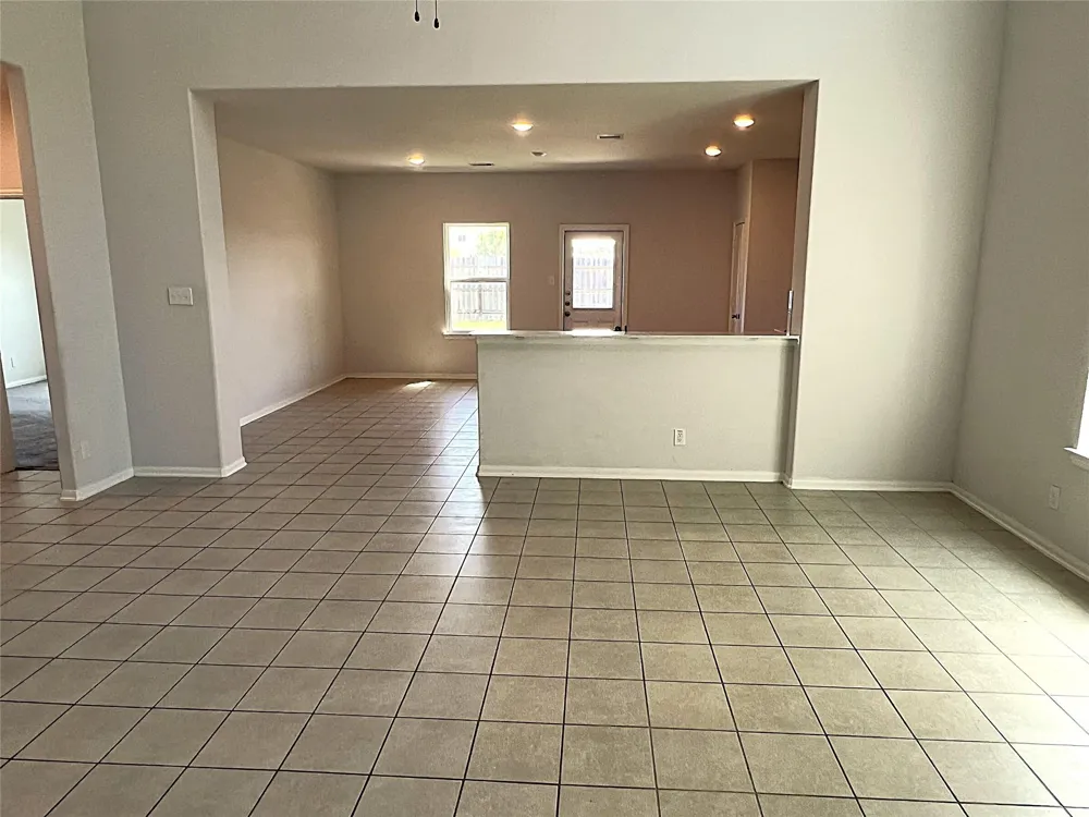 14302 Beach Pine Trail Crosby, TX 77532