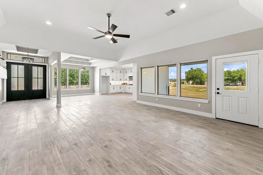 31 Chandlers Way Huntsville, TX 77320