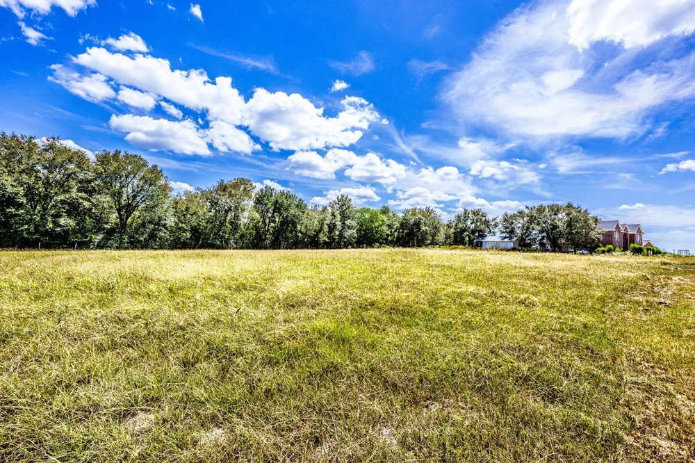 31 Chandlers Way Huntsville, TX 77320
