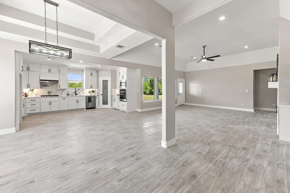 31 Chandlers Way Huntsville, TX 77320