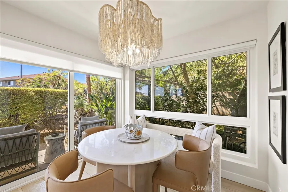 21703 Ocean Vista #101-A Laguna Beach, CA 92651