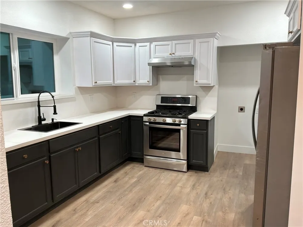 1409 Fig Corning, CA 96021