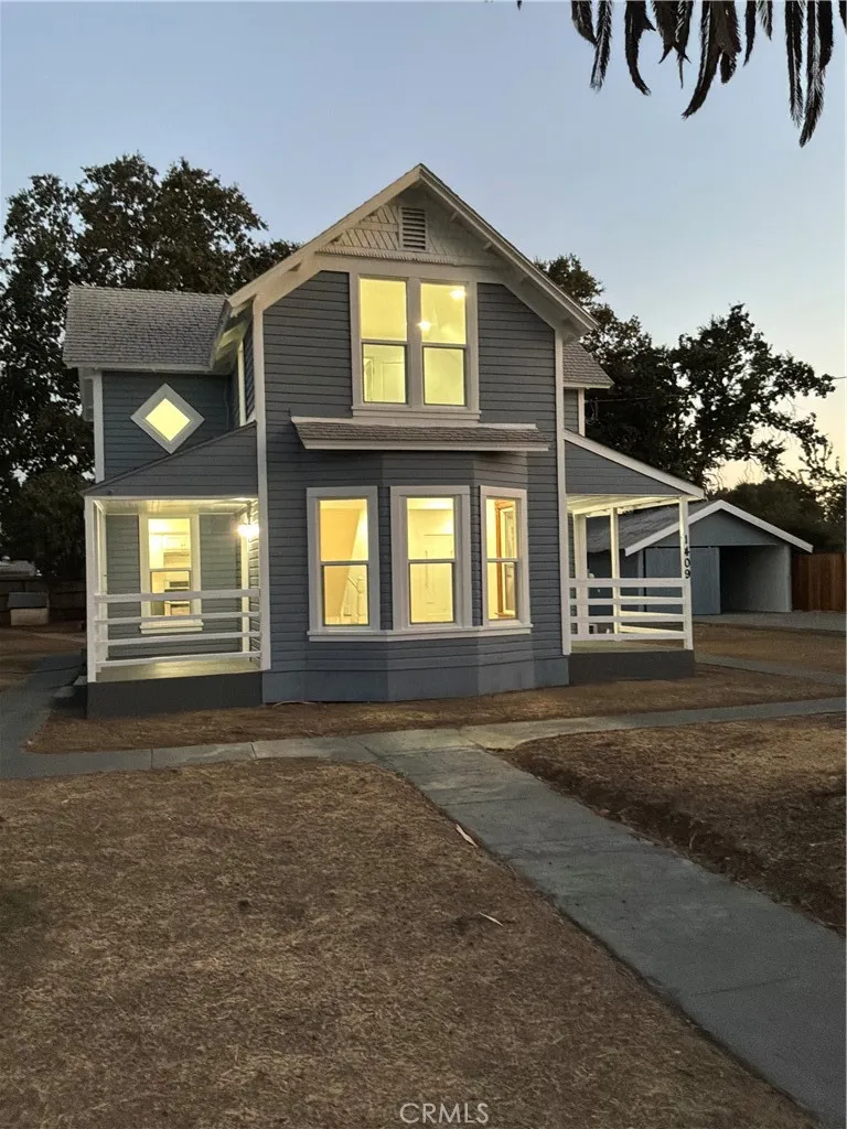 1409 Fig Corning, CA 96021