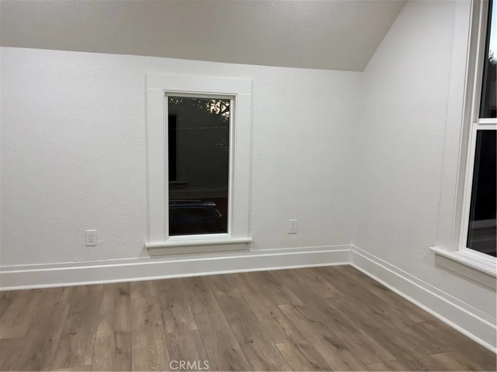 1409 Fig Corning, CA 96021