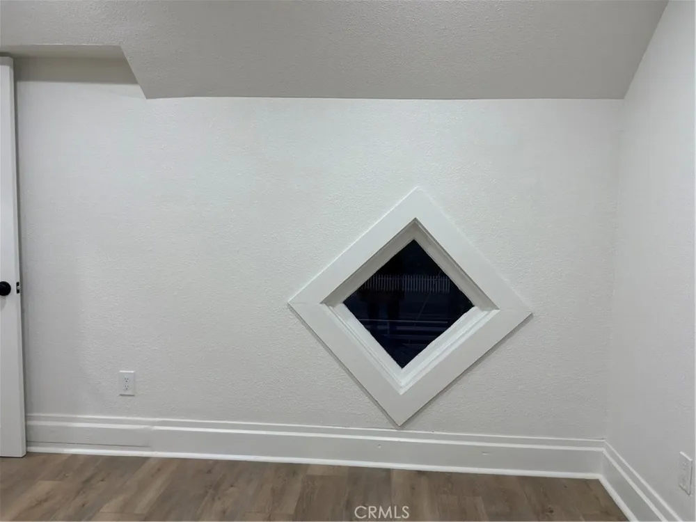 1409 Fig Corning, CA 96021