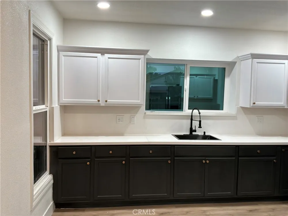 1409 Fig Corning, CA 96021