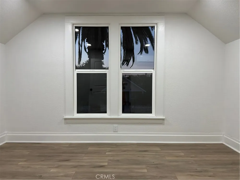 1409 Fig Corning, CA 96021