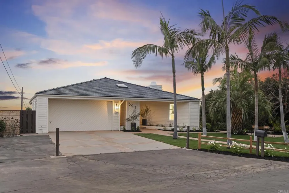 541 S Granados Avenue Solana Beach, CA 92075