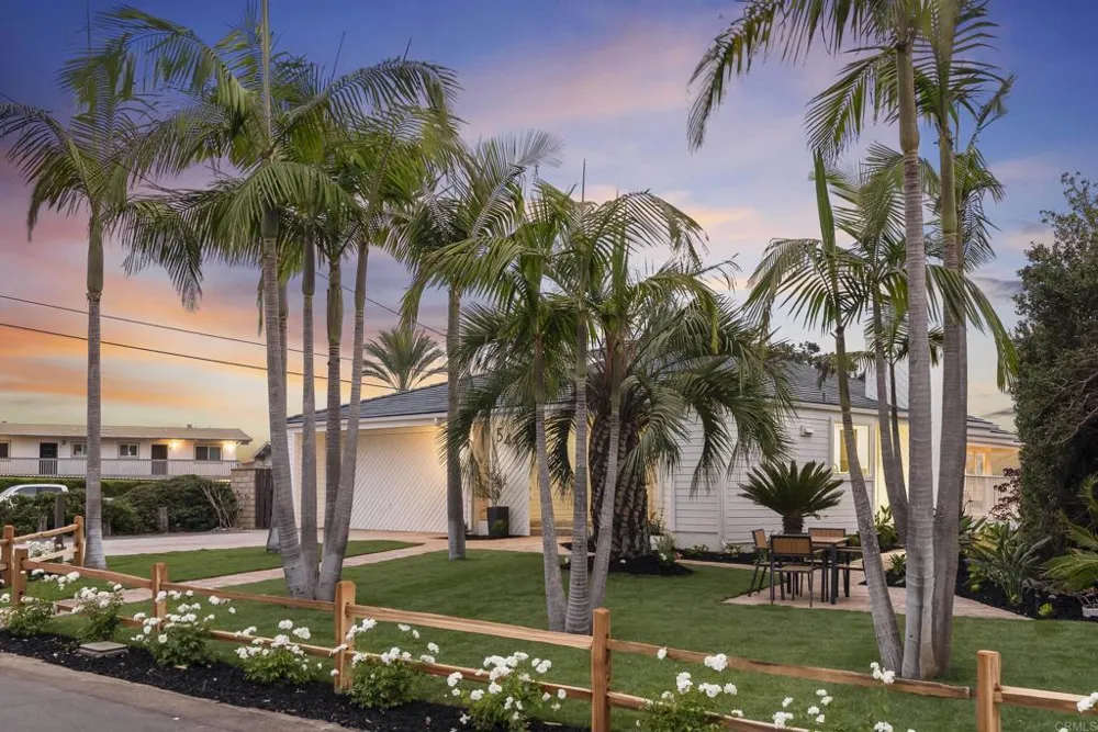 541 S Granados Avenue Solana Beach, CA 92075