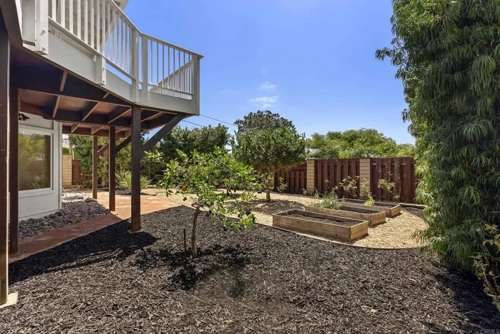 541 S Granados Avenue Solana Beach, CA 92075