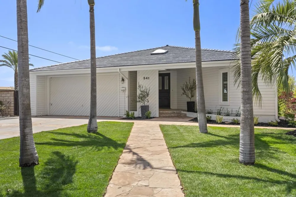 541 S Granados Avenue Solana Beach, CA 92075