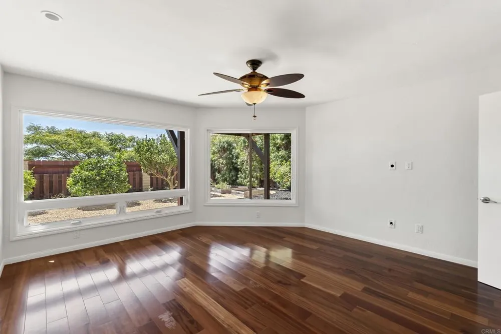 541 S Granados Avenue Solana Beach, CA 92075