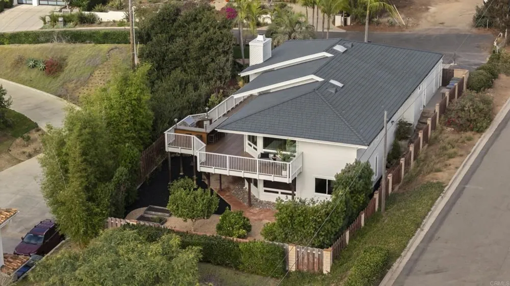 541 S Granados Avenue Solana Beach, CA 92075