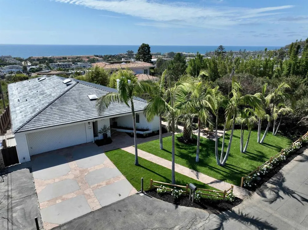 541 S Granados Avenue Solana Beach, CA 92075
