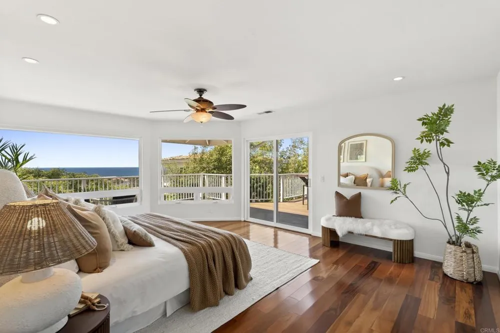 541 S Granados Avenue Solana Beach, CA 92075