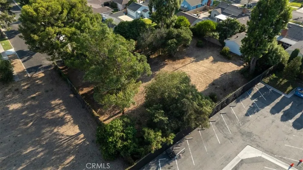 1517 Freeman Santa Ana, CA 92706