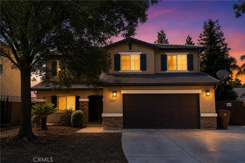 10619 Grand Prairie Dr Bakersfield, CA 93311