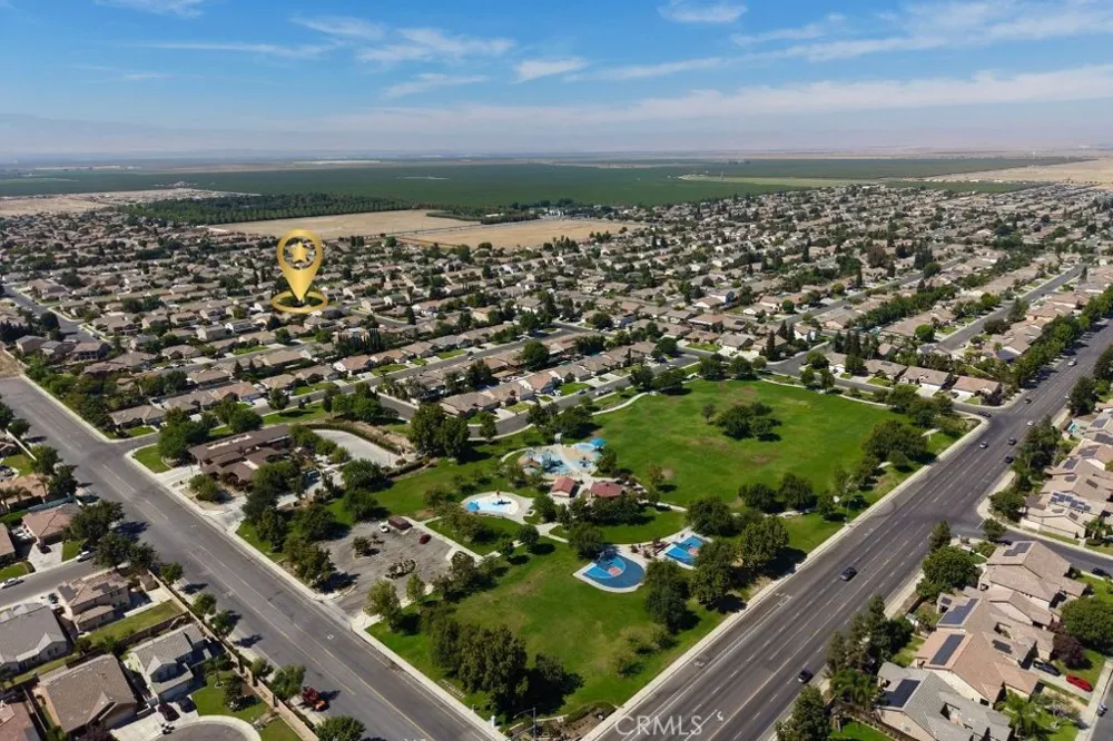 10619 Grand Prairie Dr Bakersfield, CA 93311