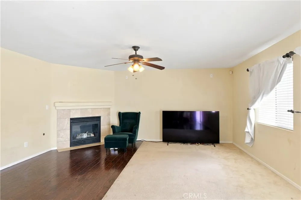 10619 Grand Prairie Dr Bakersfield, CA 93311