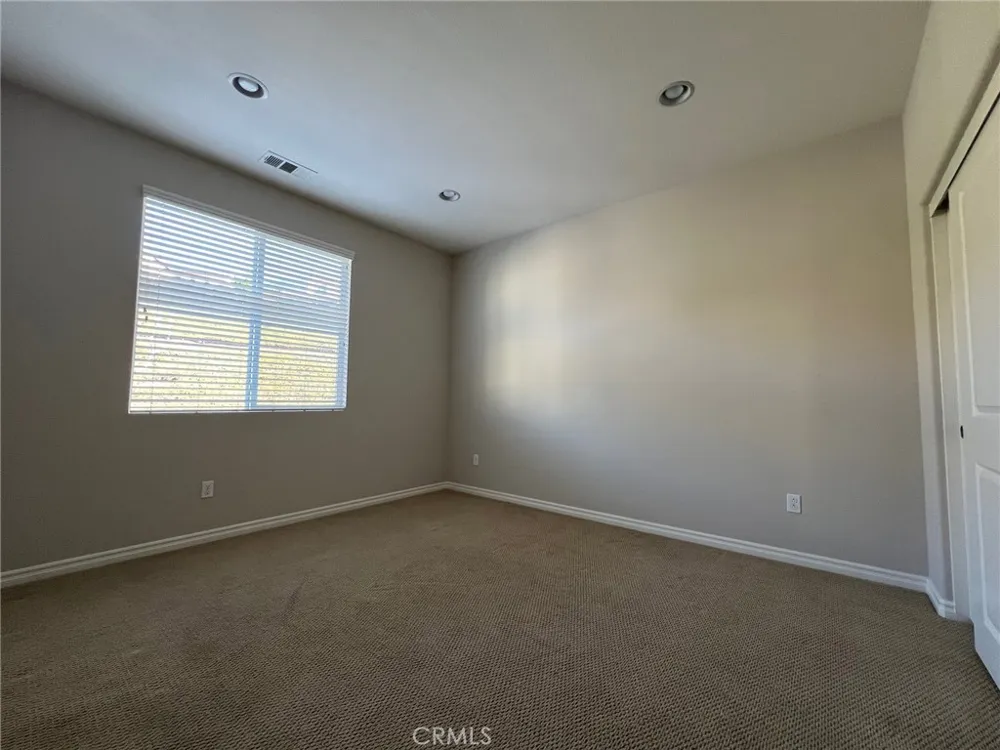 789 E Sierra Madre Azusa, CA 91702