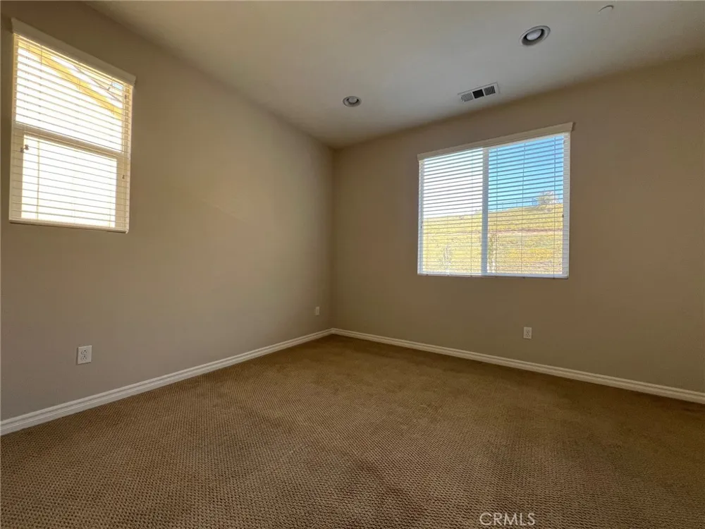 789 E Sierra Madre Azusa, CA 91702